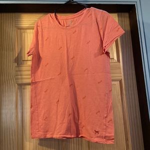 Pink tee, good condition